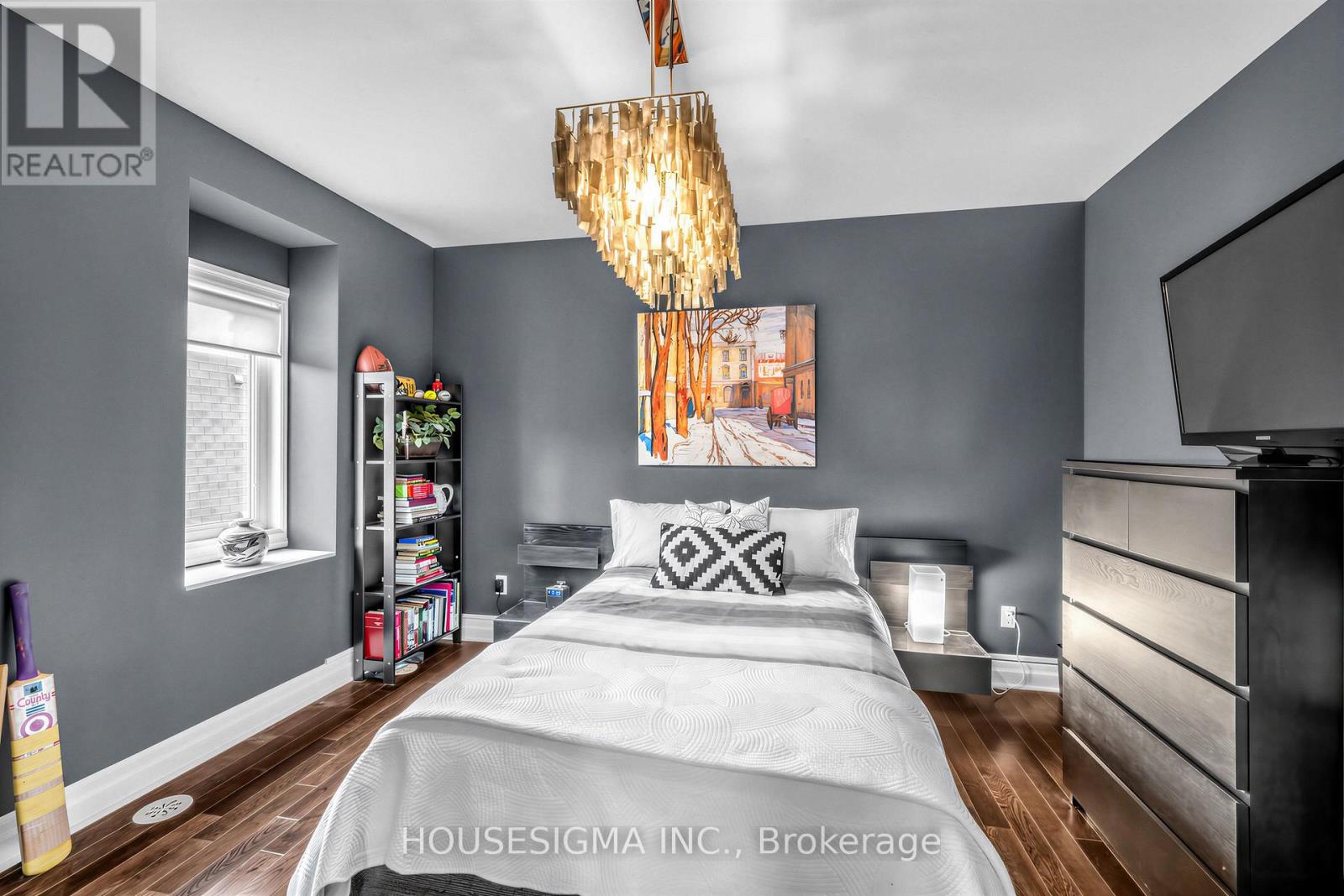 361 ROEHAMPTON AVENUE - 26