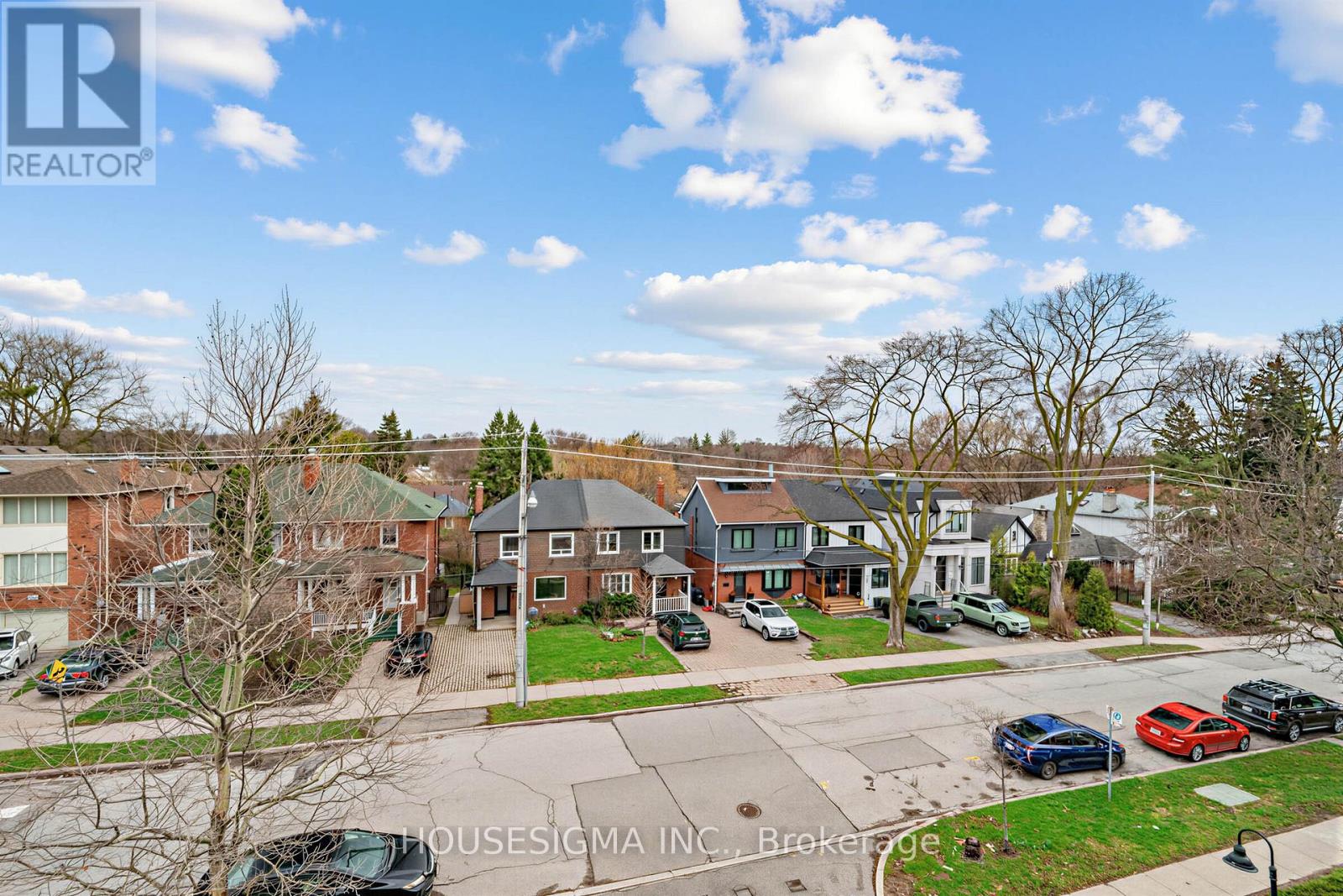 361 ROEHAMPTON AVENUE - 31