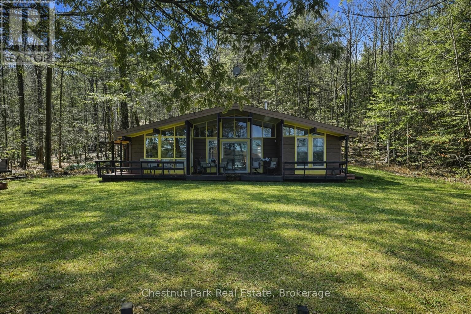 1087 GLENMOUNT ROAD — photo 4