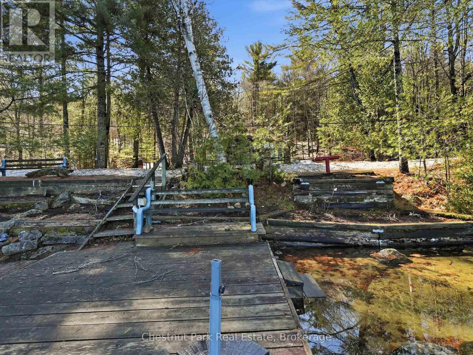 1087 GLENMOUNT ROAD — photo 7