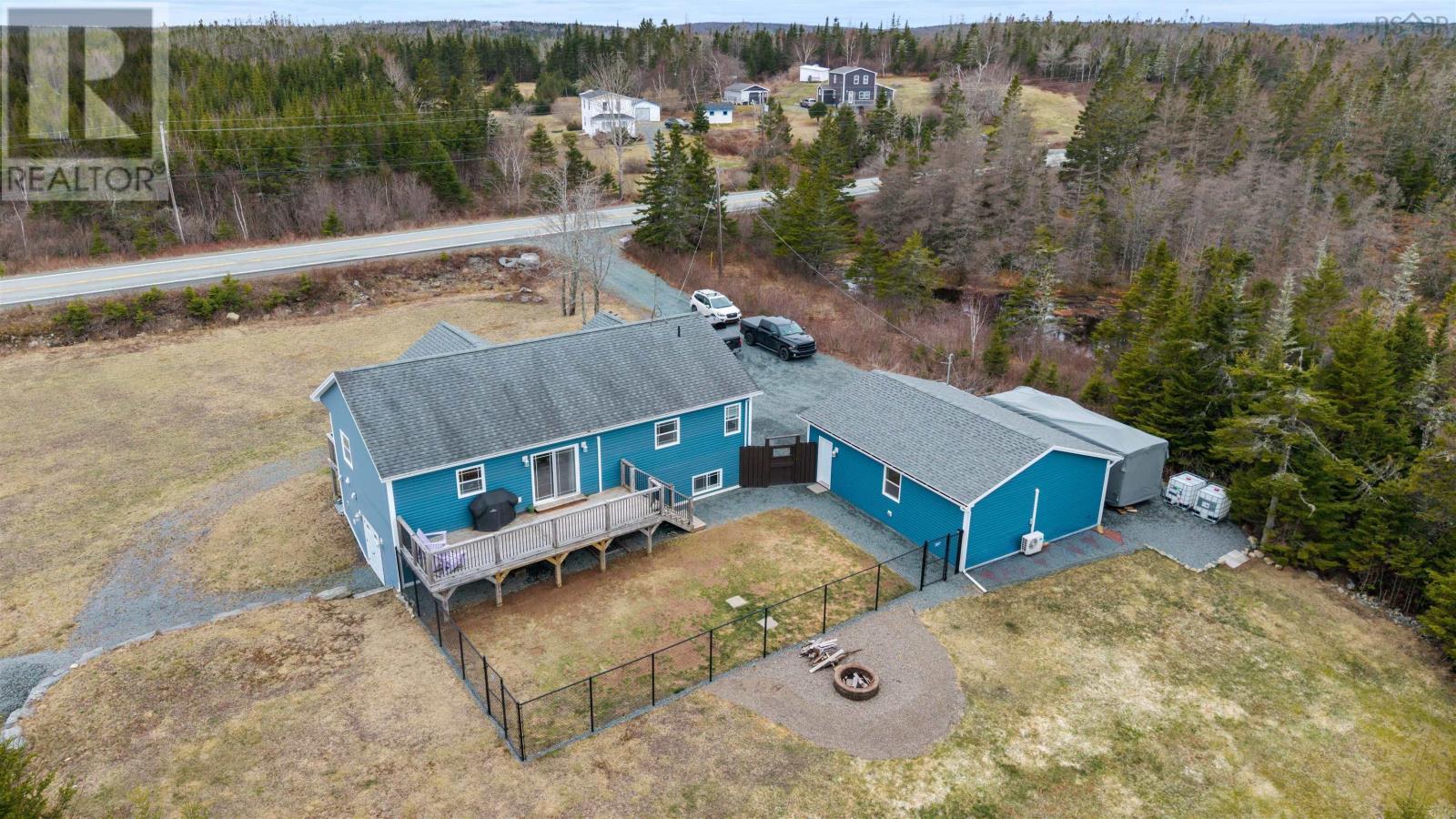 Property 38 of 45 of 15319 Highway 7 Highway