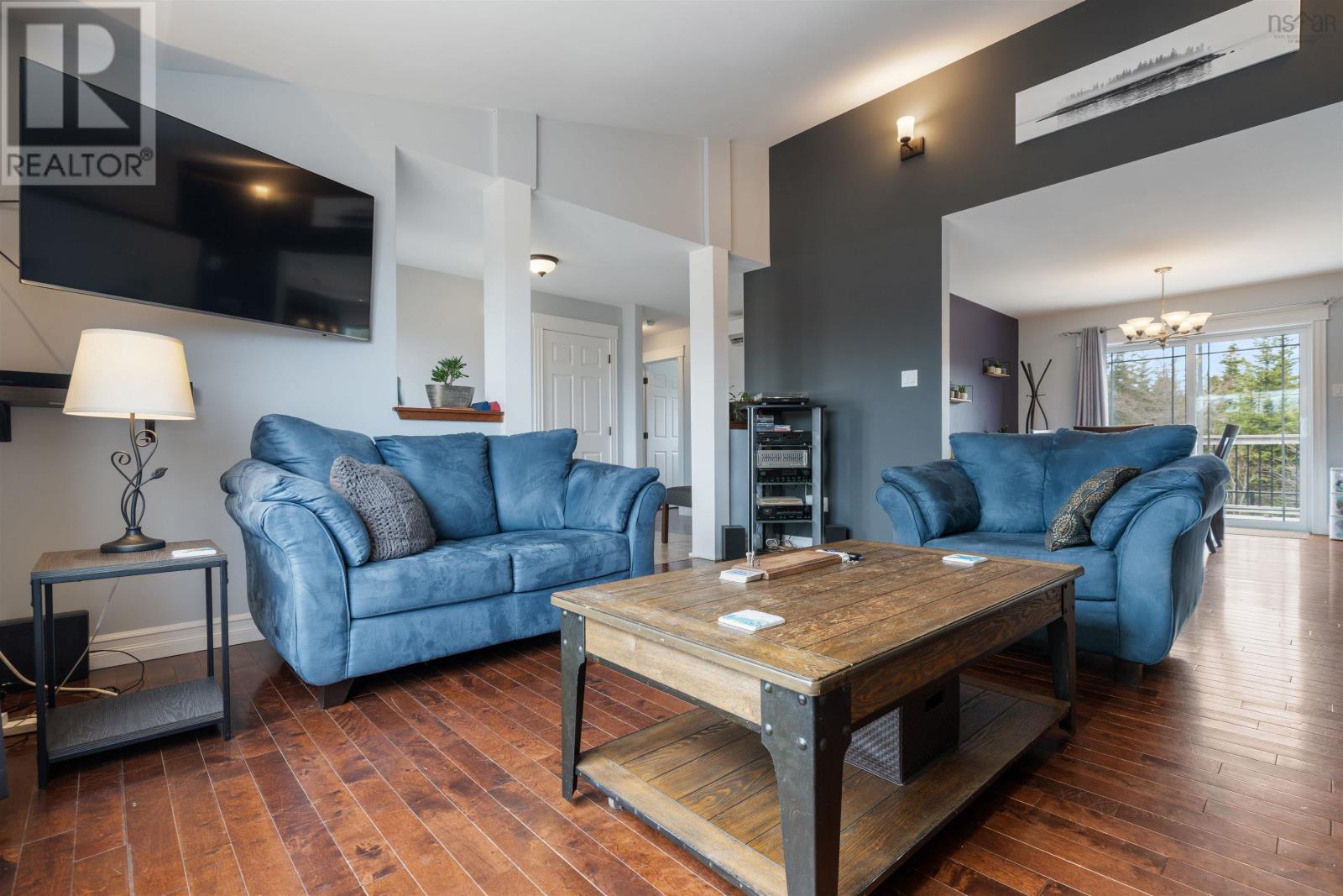 Property 6 of 45 of 15319 Highway 7 Highway