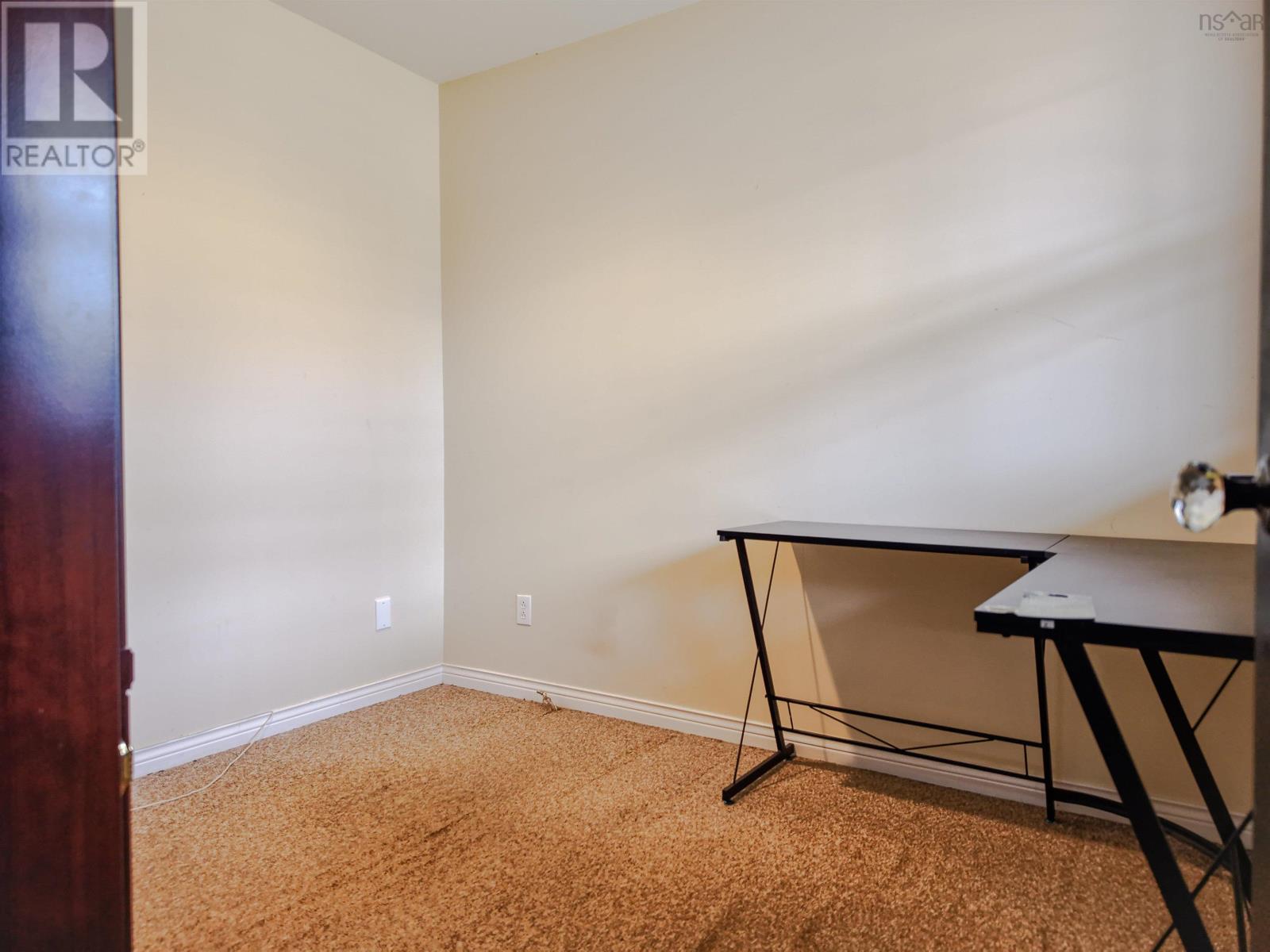 Property 12 of 37 of 57 Bardmoor Crescent