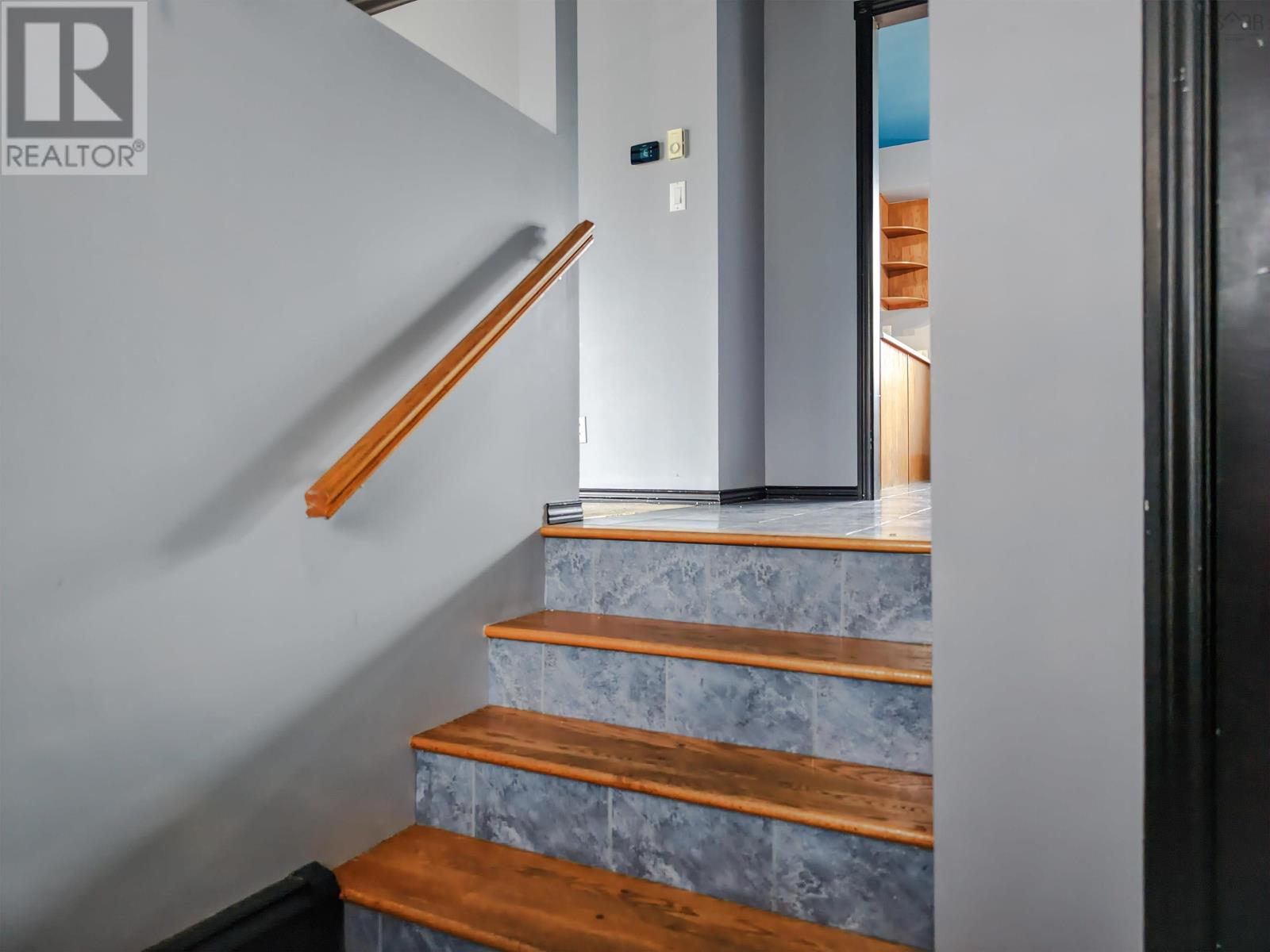 Property 13 of 37 of 57 Bardmoor Crescent