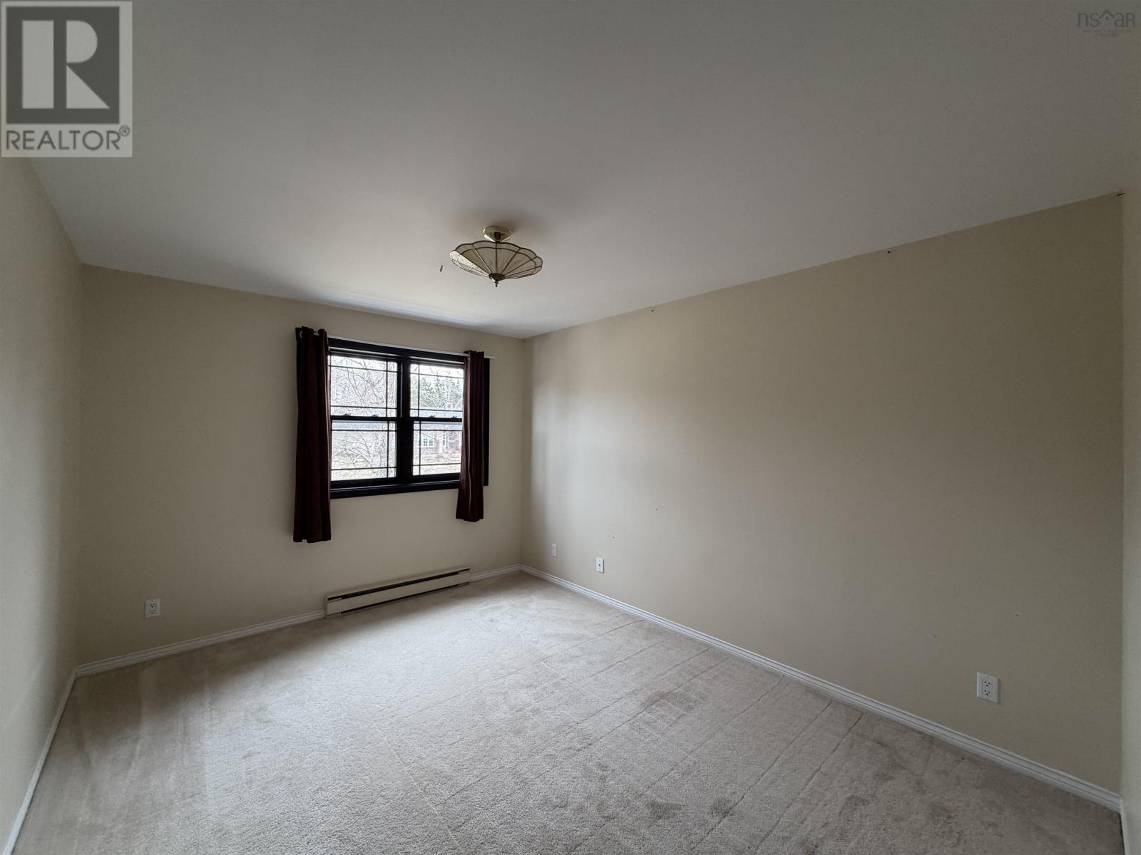 Property 16 of 37 of 57 Bardmoor Crescent