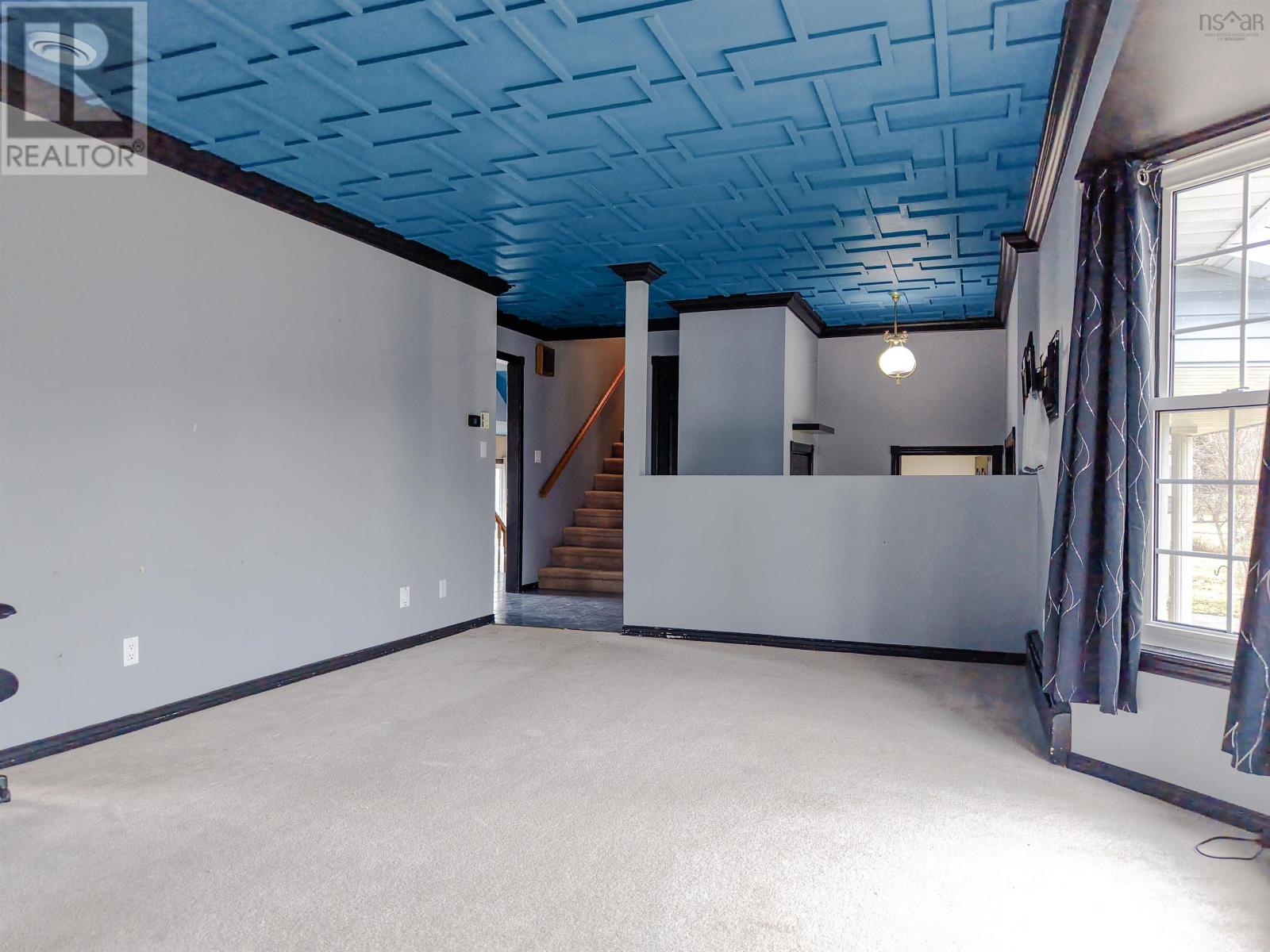 Property 3 of 37 of 57 Bardmoor Crescent