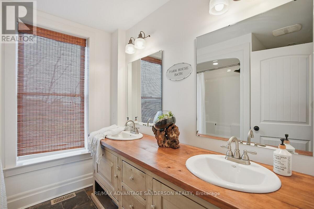 12486 MEDWAY ROAD Property Photo