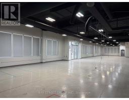 100 - 12153 Woodbine Avenue, Whitchurch Stouffville, ON L0H1G0 Photo 7