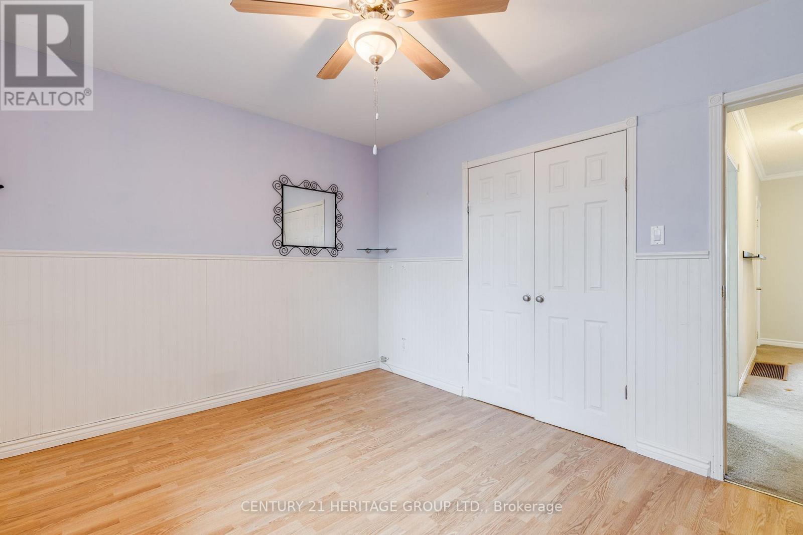 69 LINDSAY AVENUE - 22