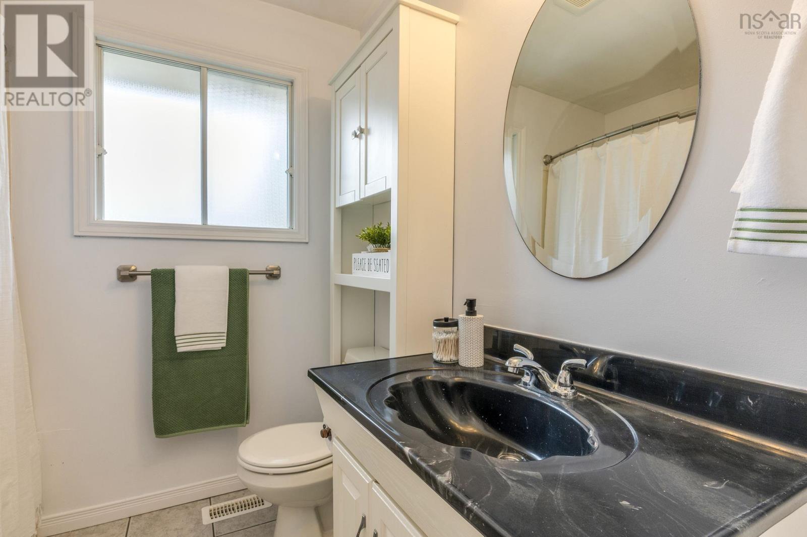 Property 16 of 44 of 104 Orchard Drive