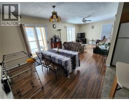 20 Bateman Avenue, photo 3