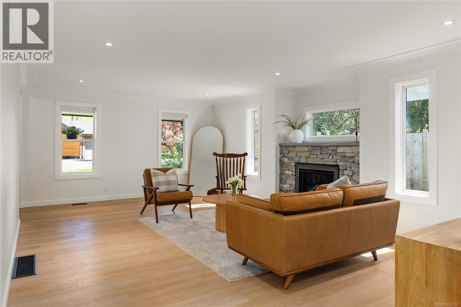 7131 PETERSON RD - 15