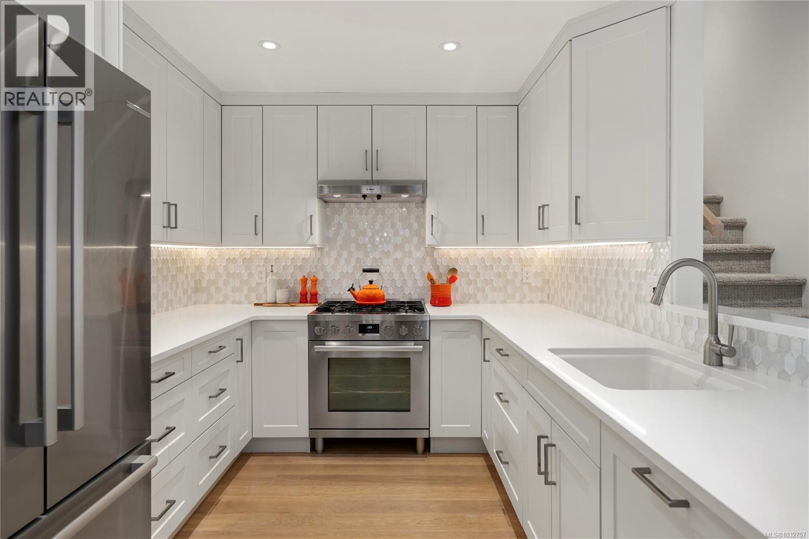 7131 PETERSON RD - 5