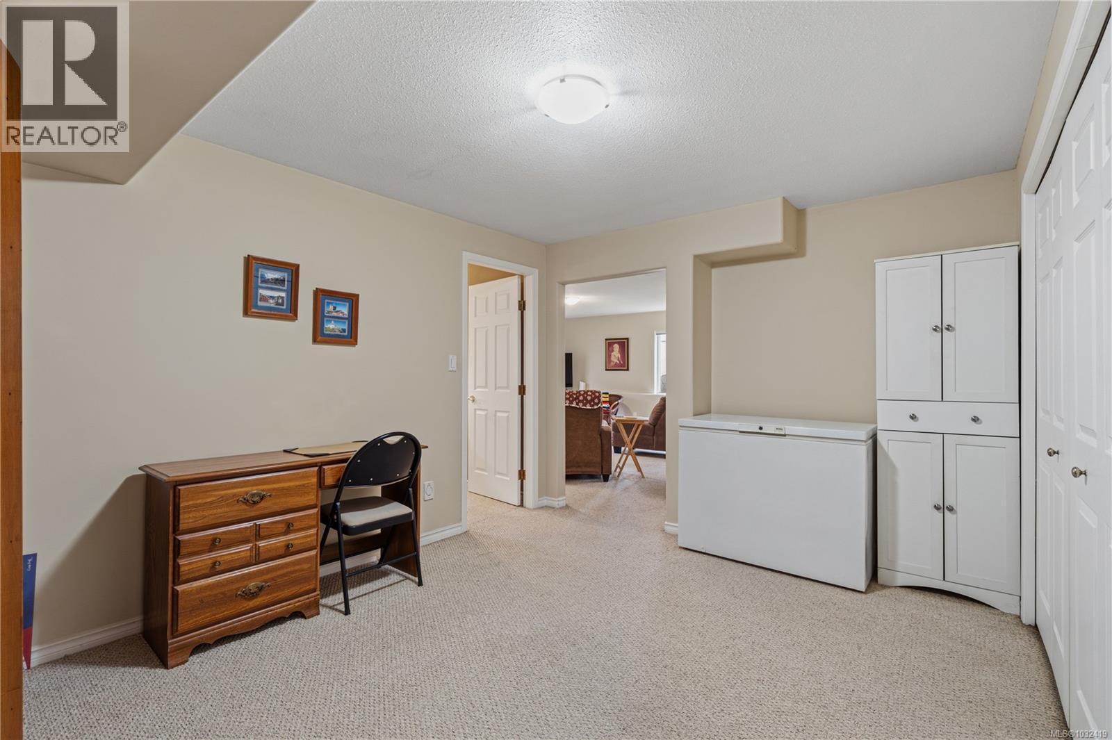 1107 Aery View Way - 32