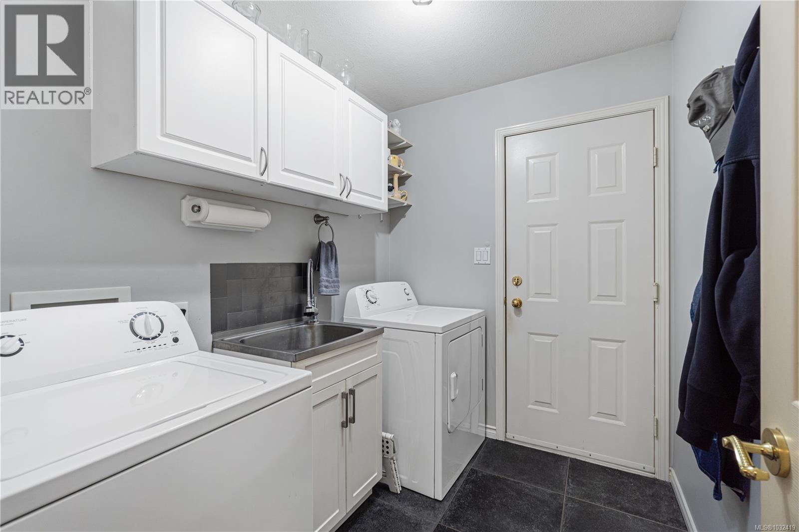 1107 Aery View Way - 35