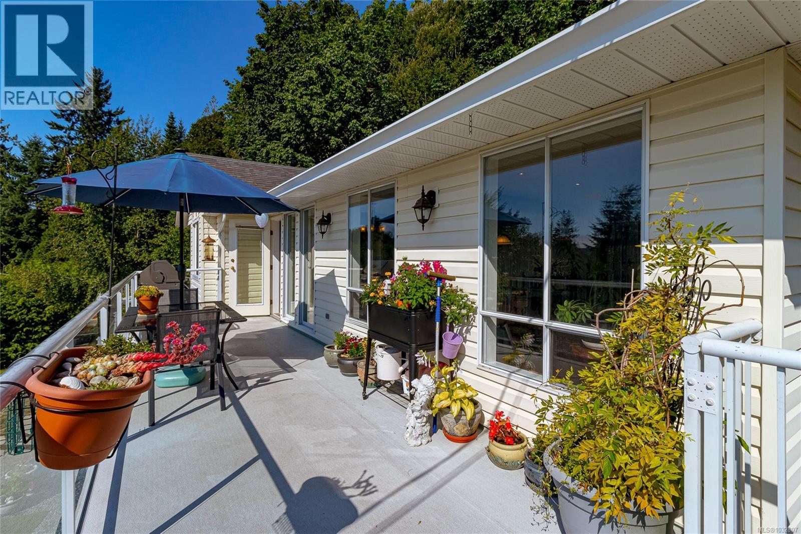 2074 Ludlow Rd - 42