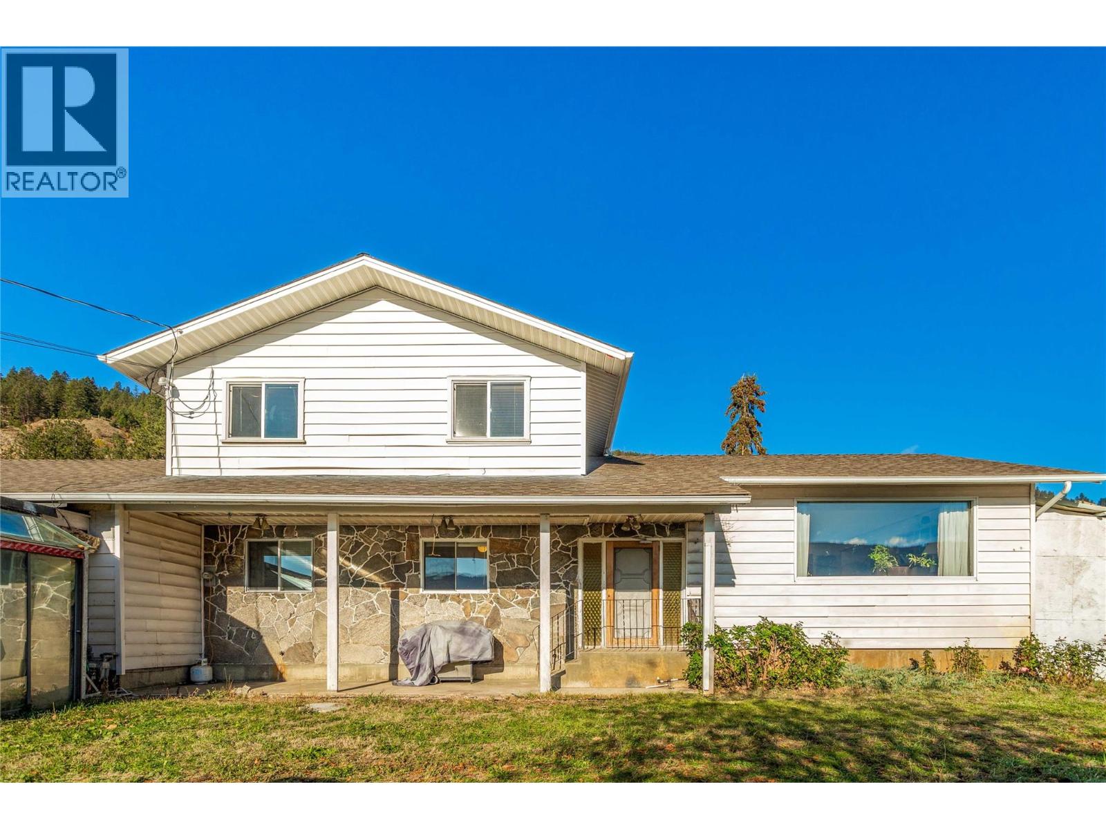  15370 Old Mission Road, Lake Country