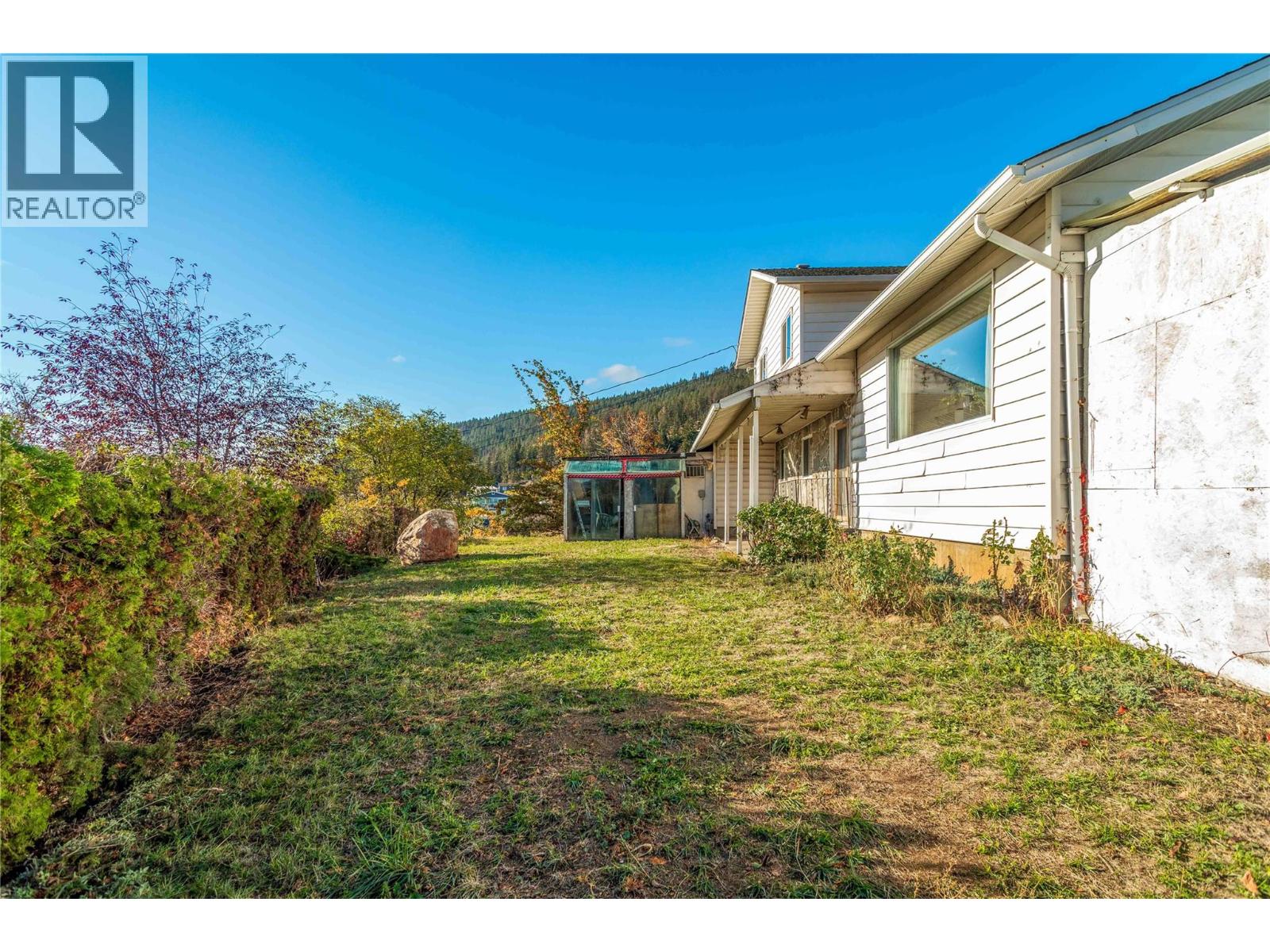  15370 Old Mission Road, Lake Country