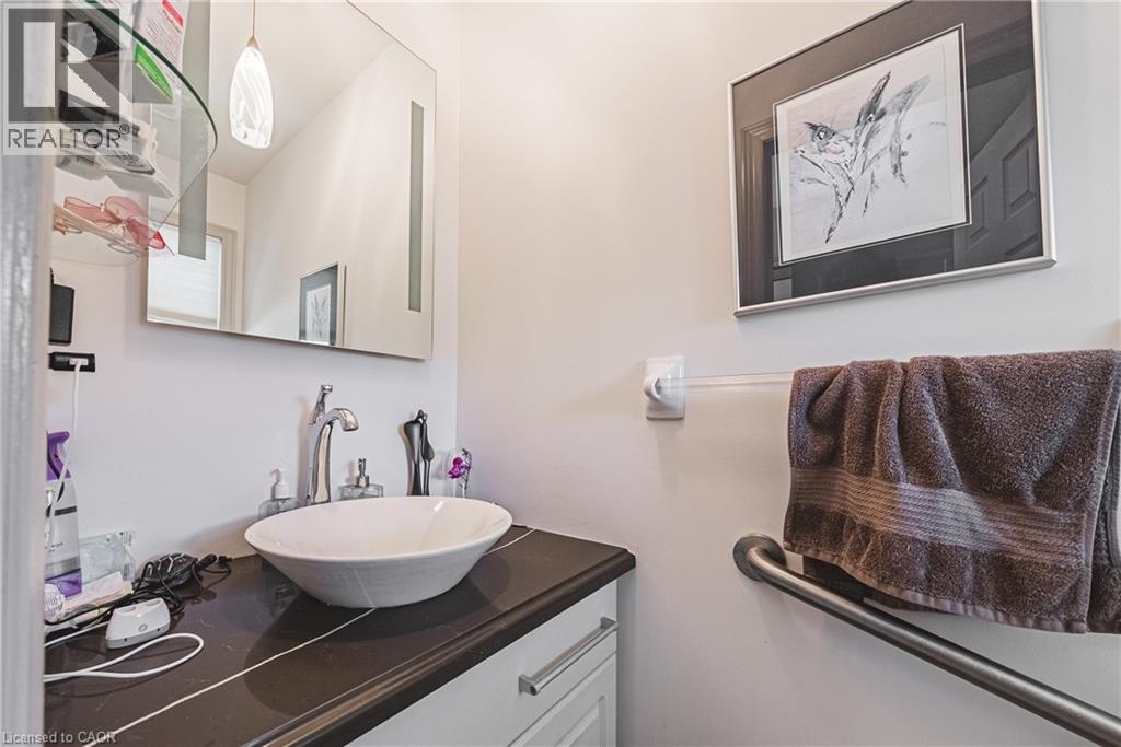 85 EDGEWATER Drive Unit# 6, Stoney Creek, Ontario, L8E4Z2 — Photo 7