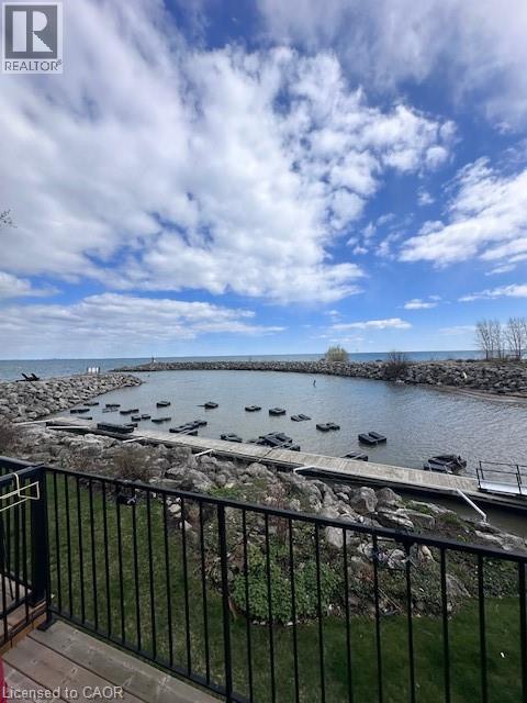 #6 85 EDGEWATER Drive - 39