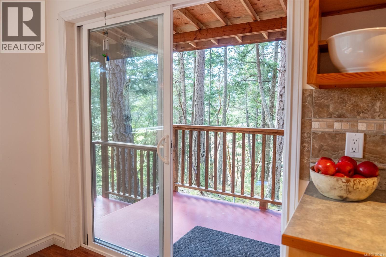 9868 Castle Rd - 28