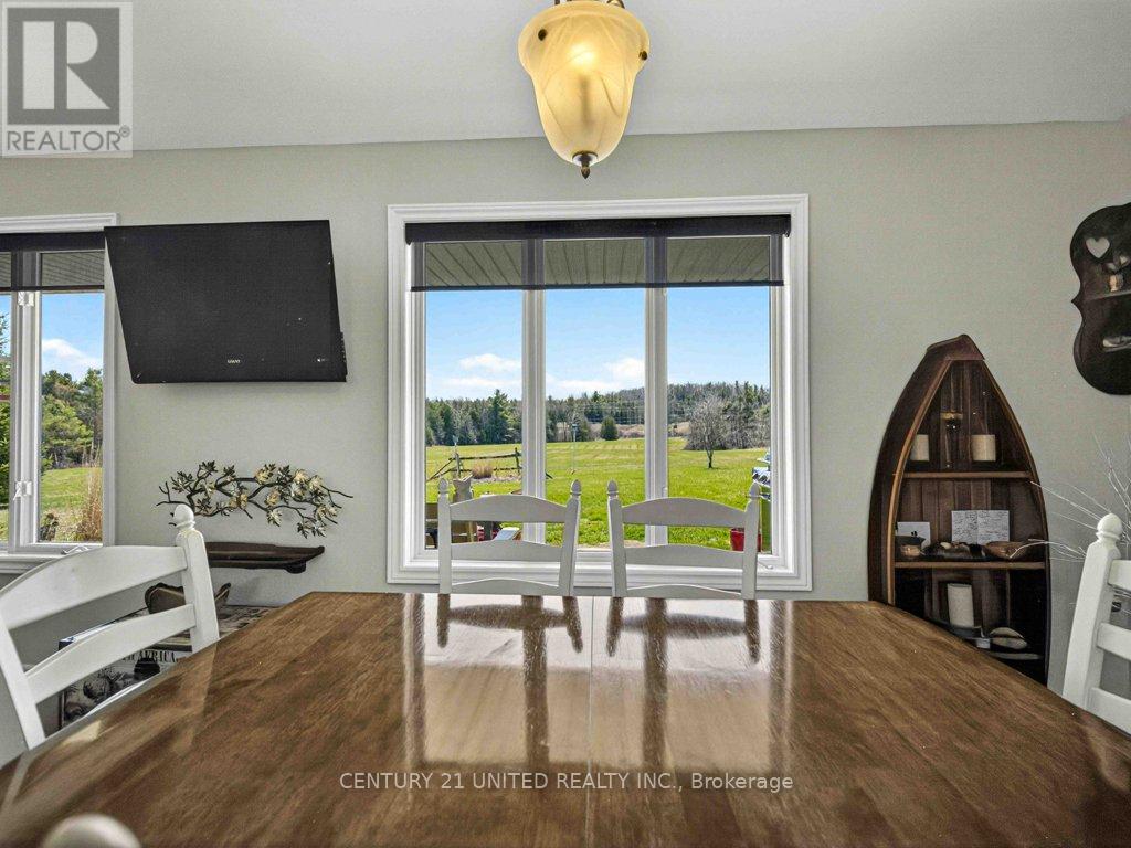 3435 DUMMER ASPHODEL ROAD — photo 10