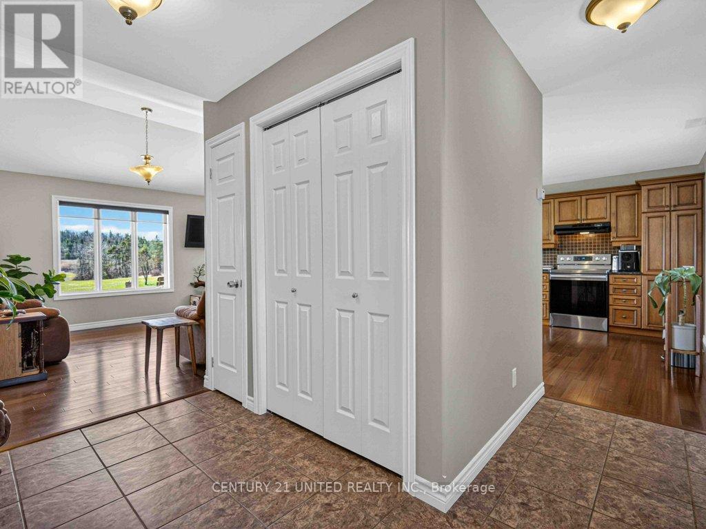 3435 DUMMER ASPHODEL ROAD — photo 6