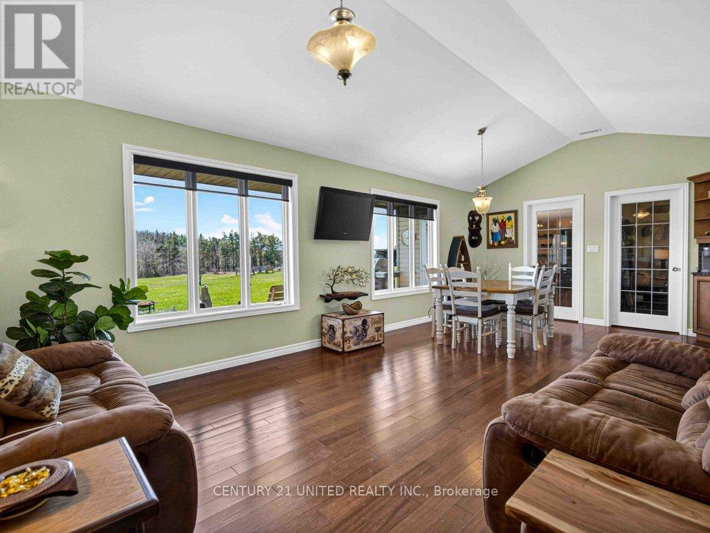 3435 DUMMER ASPHODEL ROAD — photo 7