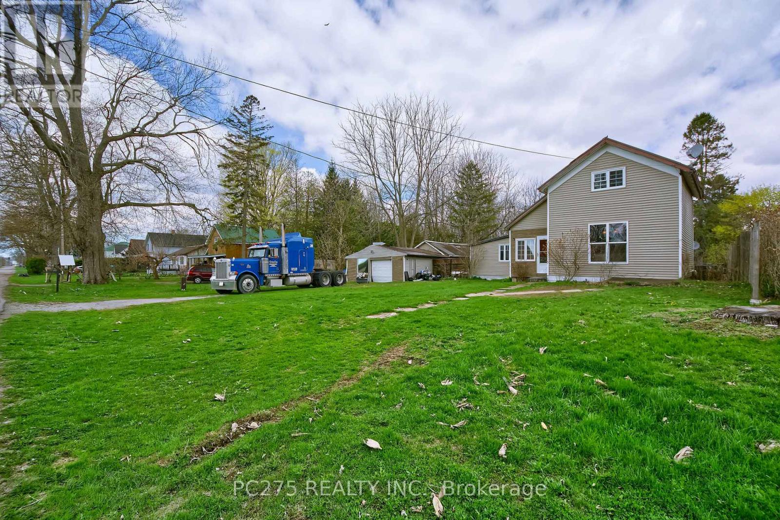 179 QUEEN STREET E Property Photo