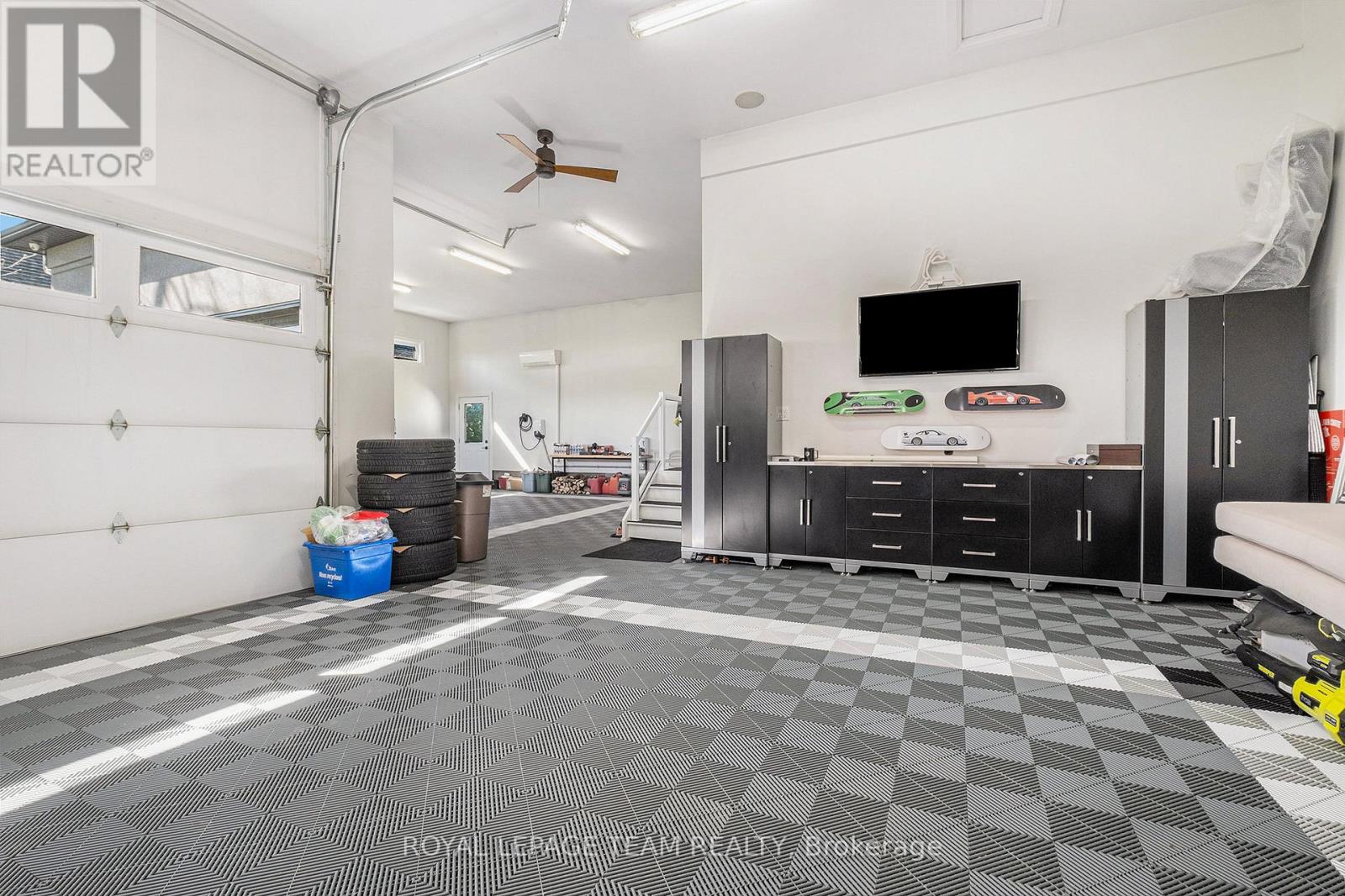 212 CABRELLE PLACE - 31