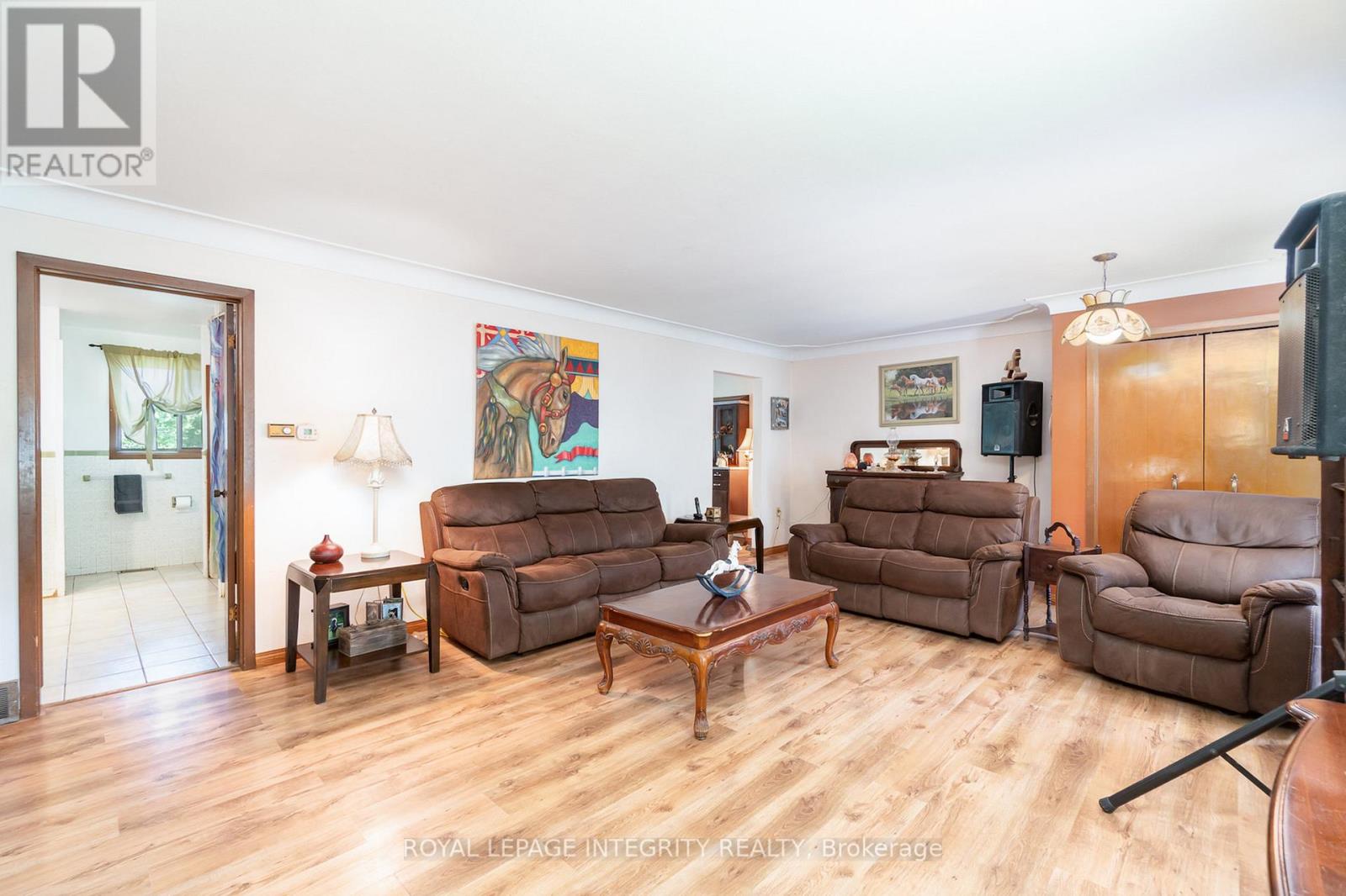 5801 BOSSERT ROAD — photo 14