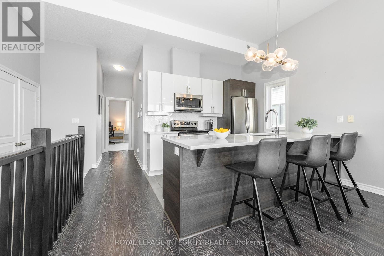 #49 113 POPLIN STREET - 11