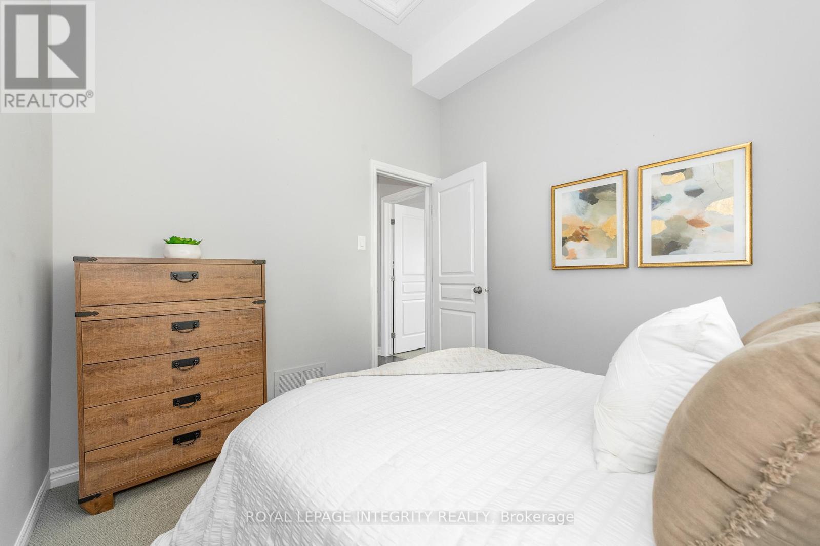 #49 113 POPLIN STREET - 23