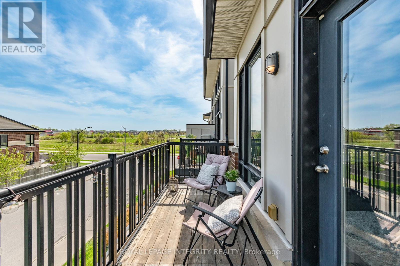 #49 113 POPLIN STREET - 33