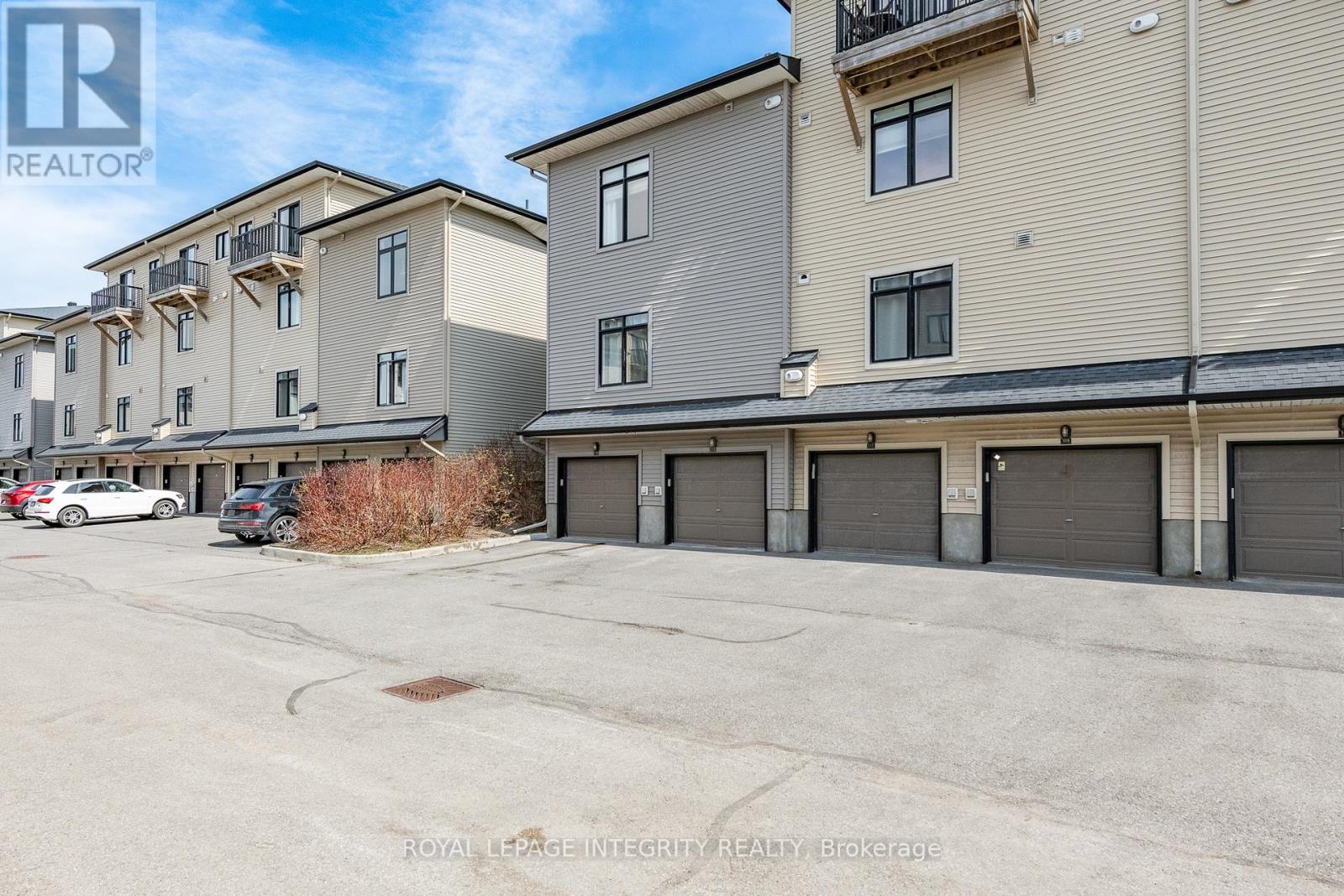 #49 113 POPLIN STREET - 36