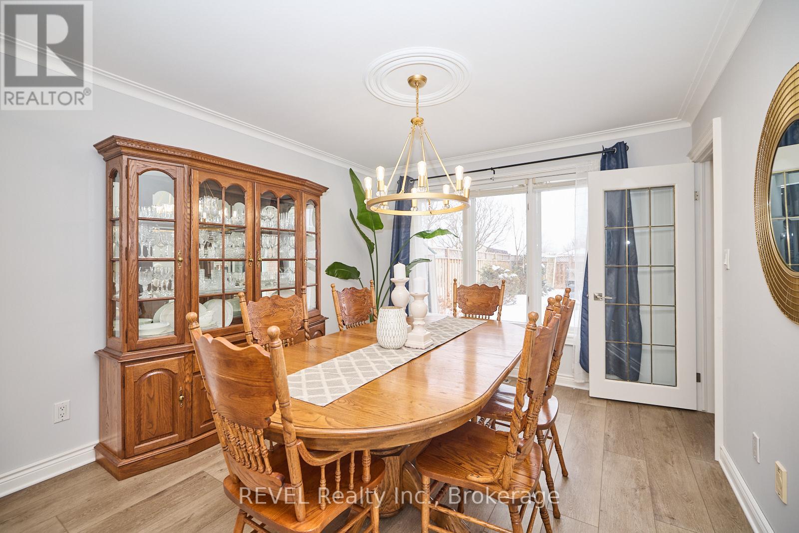 8007 OAKRIDGE DRIVE - 11