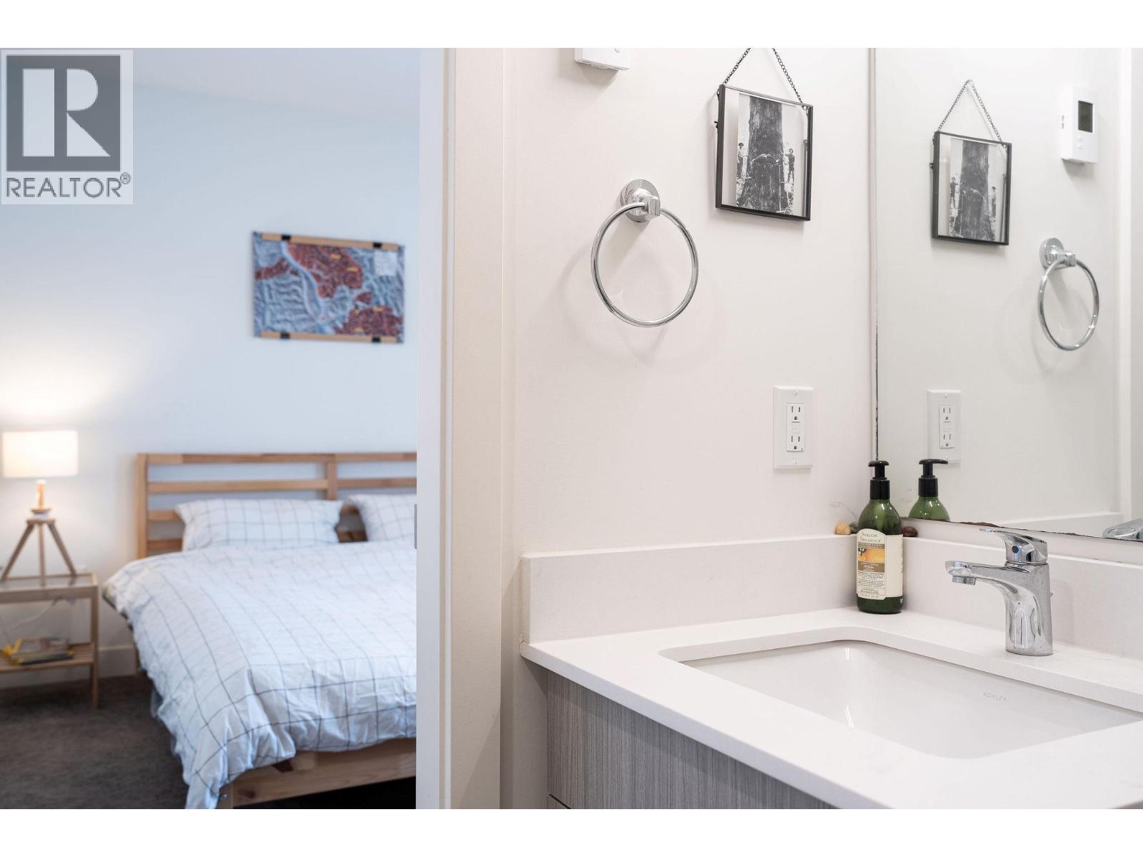 #1204 1901 Nels Nelson Crescent - 17