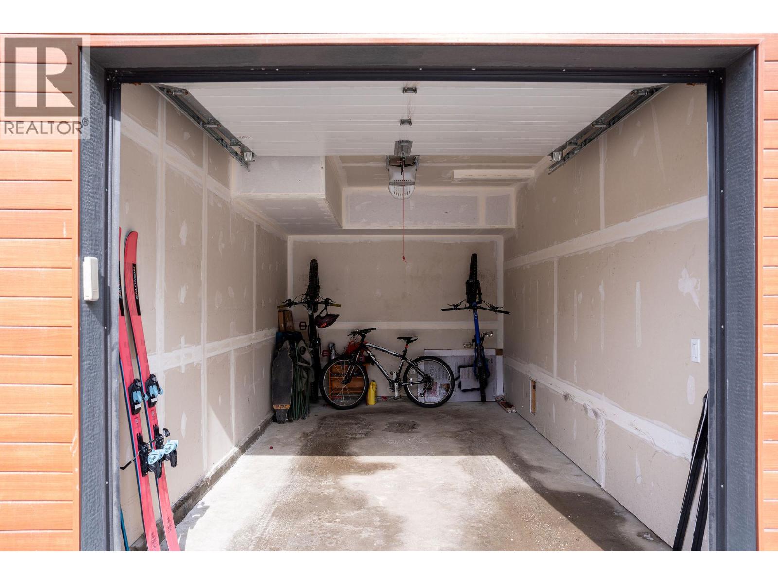 #1204 1901 Nels Nelson Crescent - 24