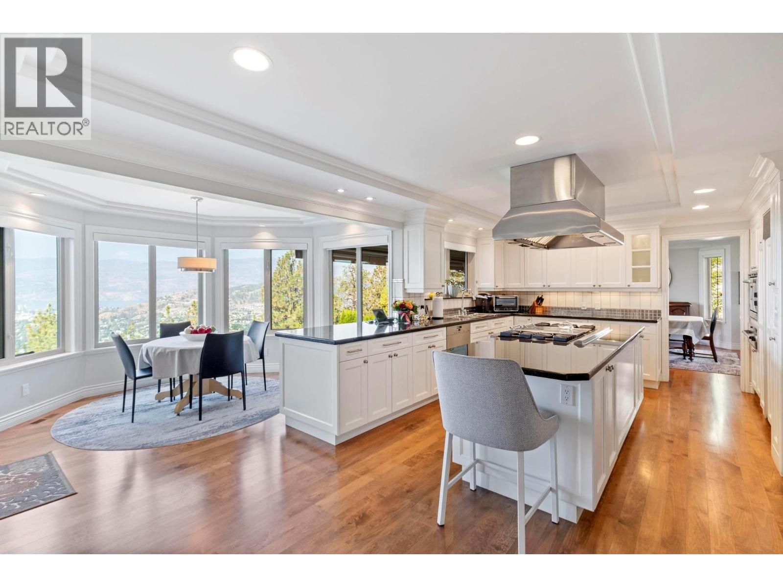  960 Skeena Drive, Kelowna