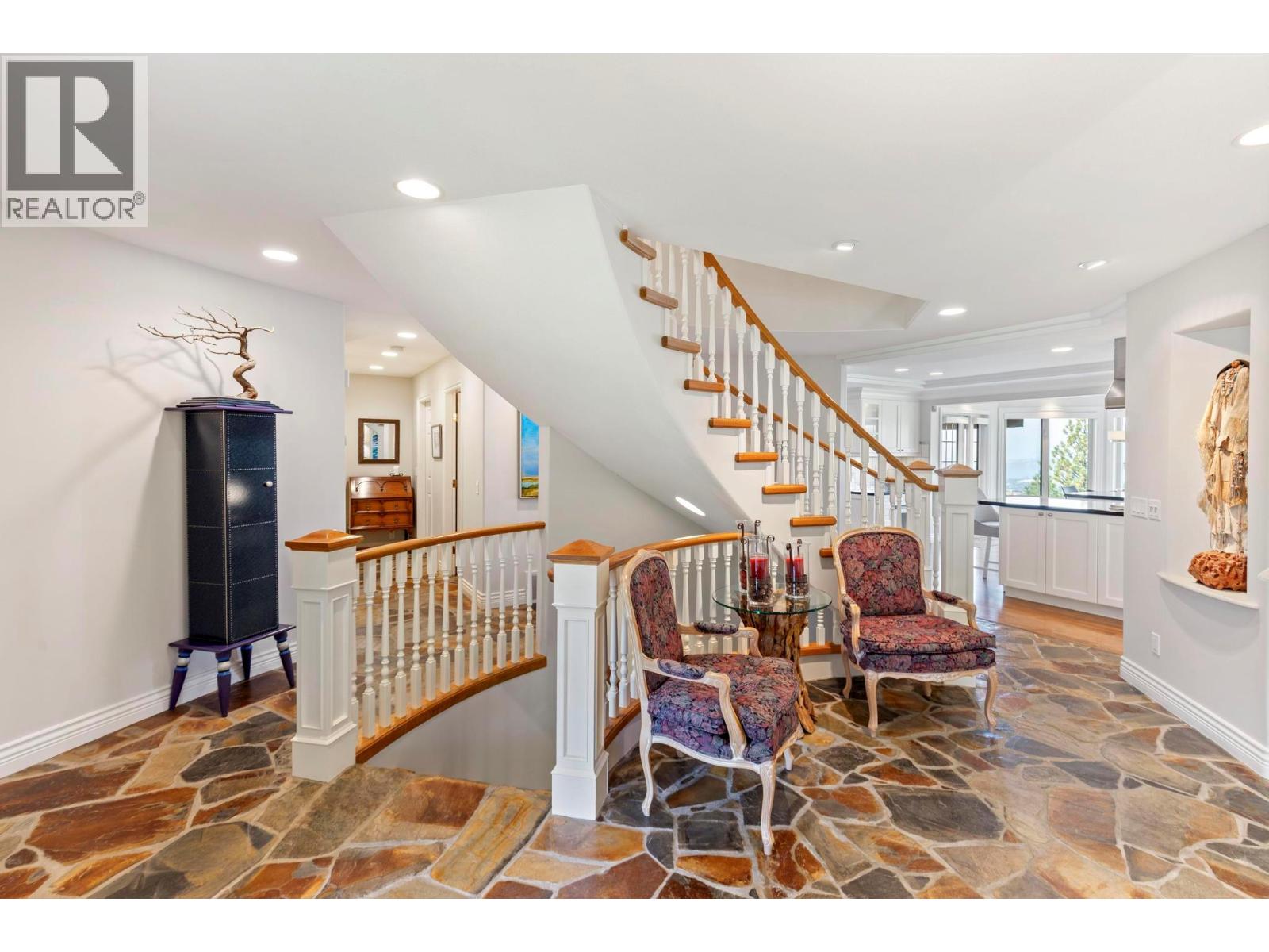  960 Skeena Drive, Kelowna