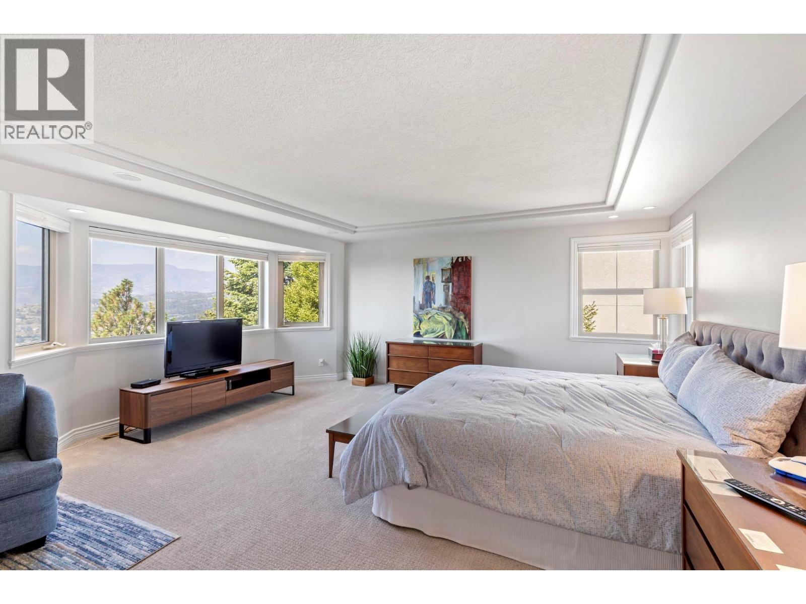  960 Skeena Drive, Kelowna