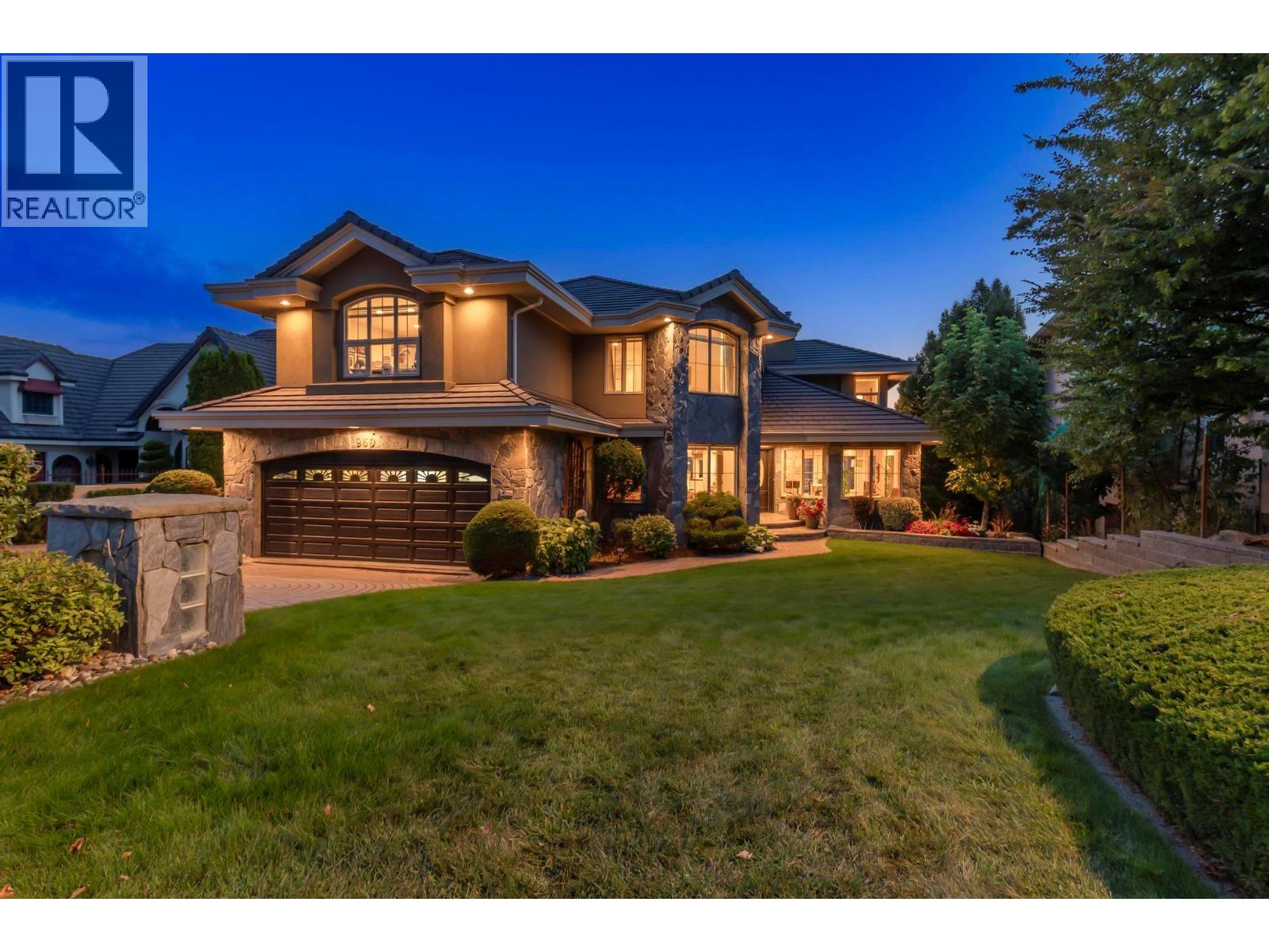 960 Skeena Drive - 62