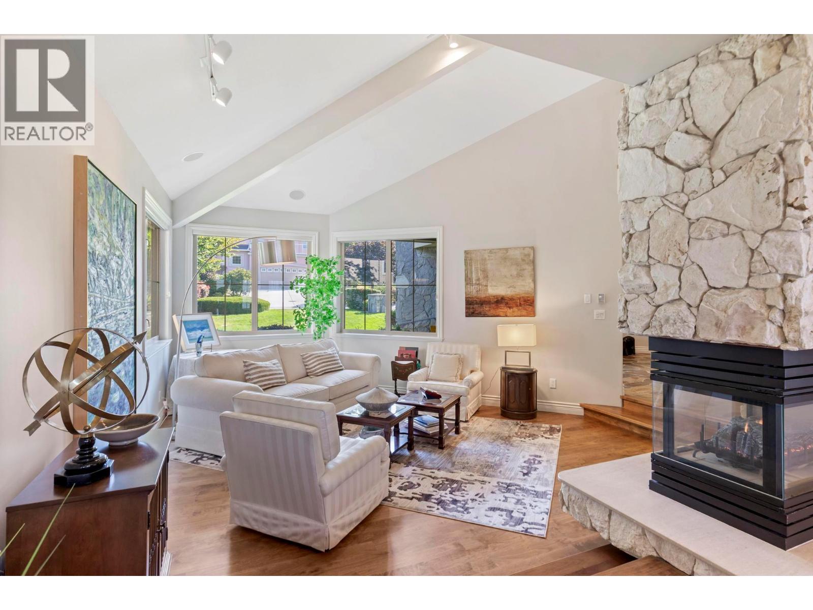  960 Skeena Drive, Kelowna