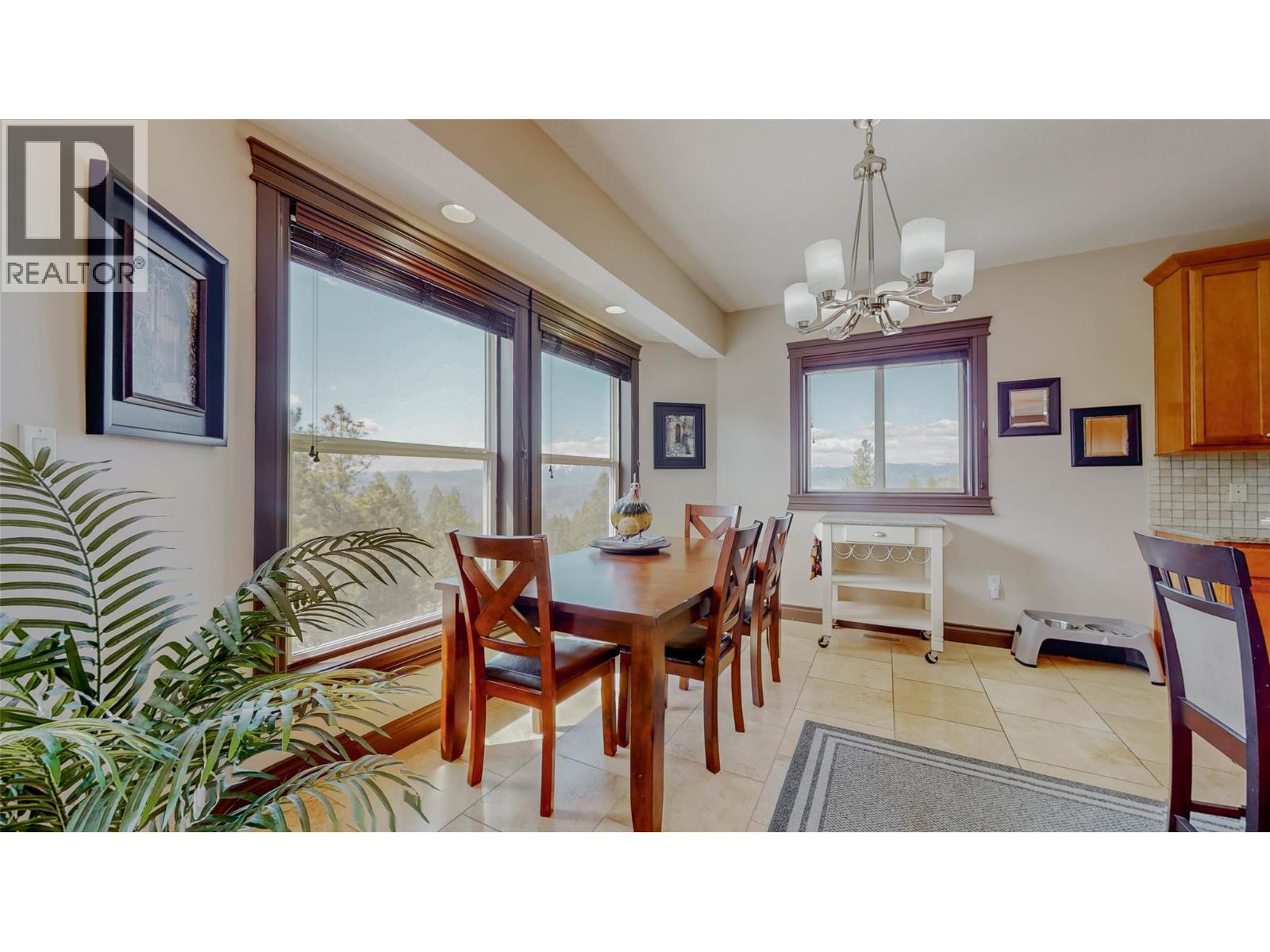 1370 Bullmoose Way, Osoyoos