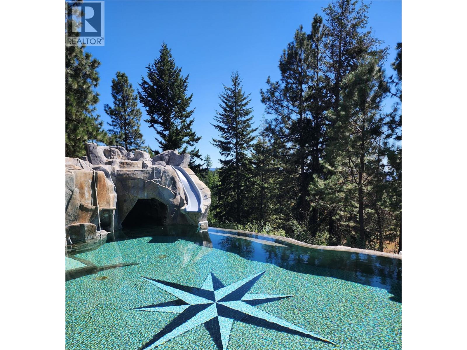 1370 Bullmoose Way, Osoyoos