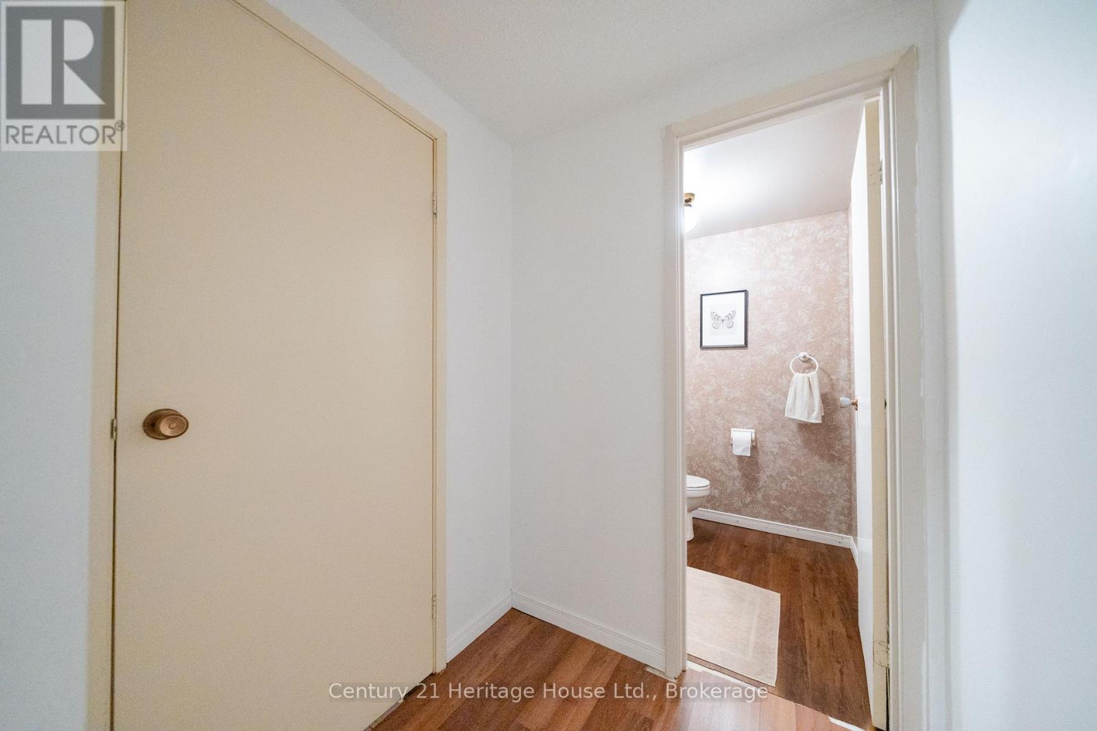 #4 391 PIONEER DRIVE - 26