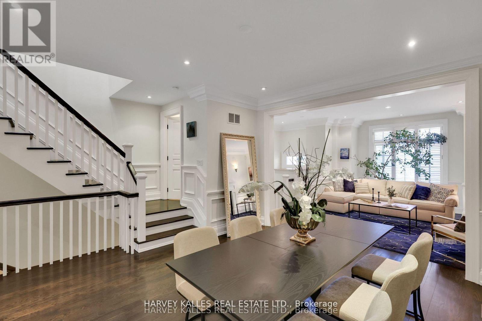 39 GORMLEY AVENUE - 10