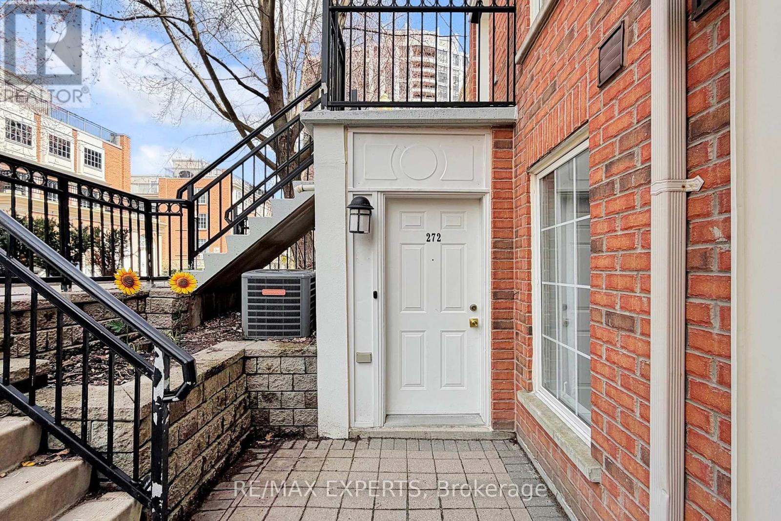 #272 3 EVERSON DRIVE - 4