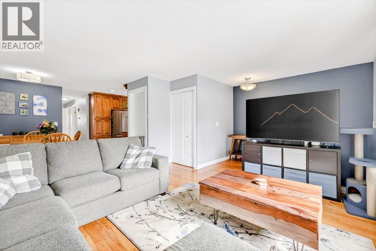 1293 Ponderosa Drive - 11