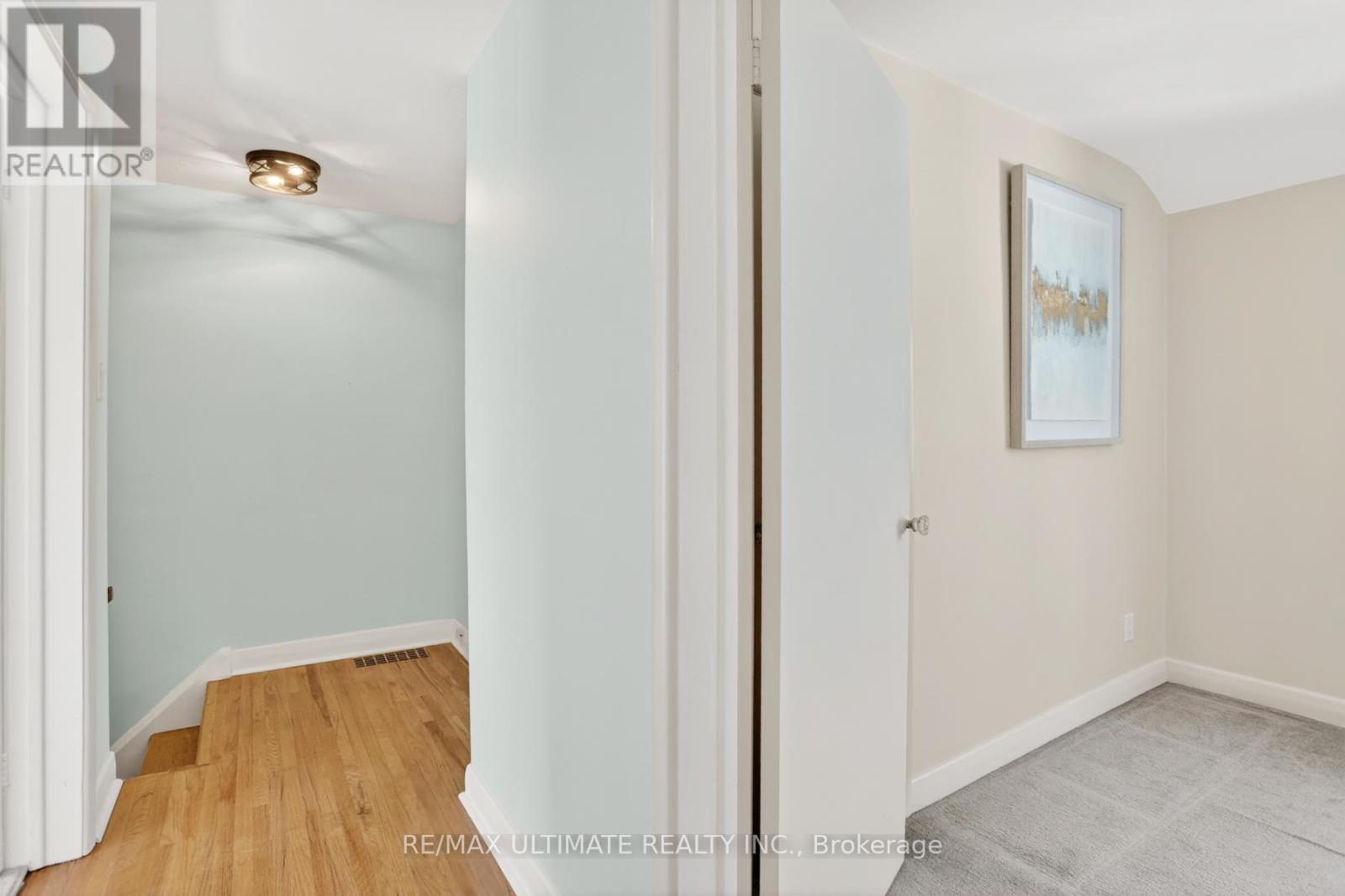 128 WOODFERN DRIVE - 25